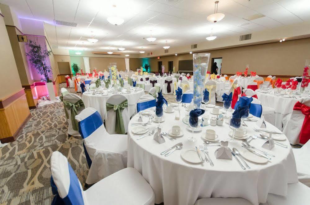 Canad Inns Destination Centre Windsor Park Vinnipeg Dış mekan fotoğraf