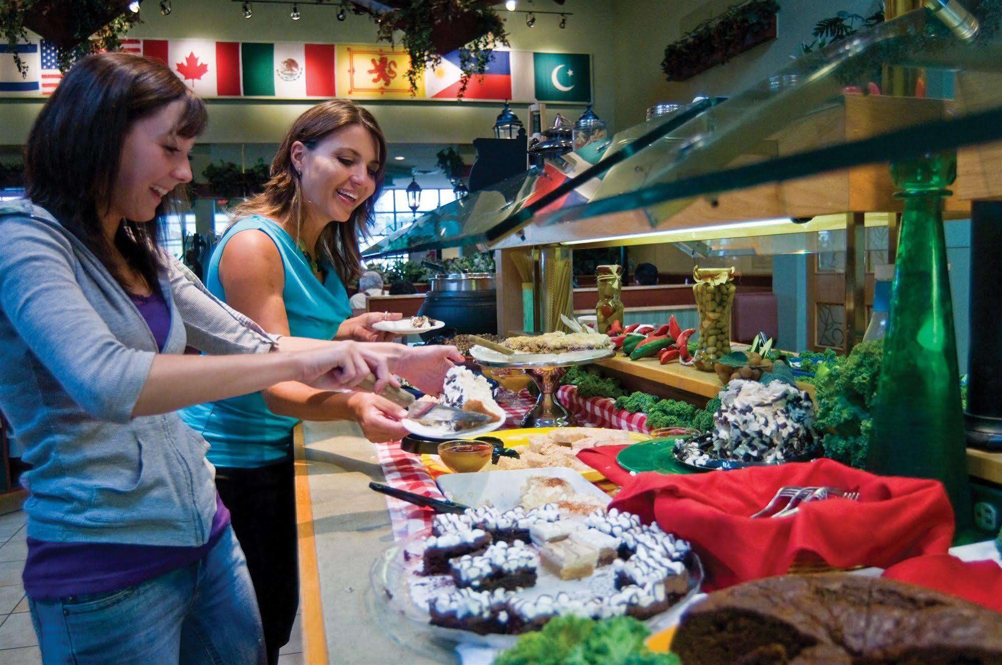 Canad Inns Destination Centre Windsor Park Vinnipeg Dış mekan fotoğraf