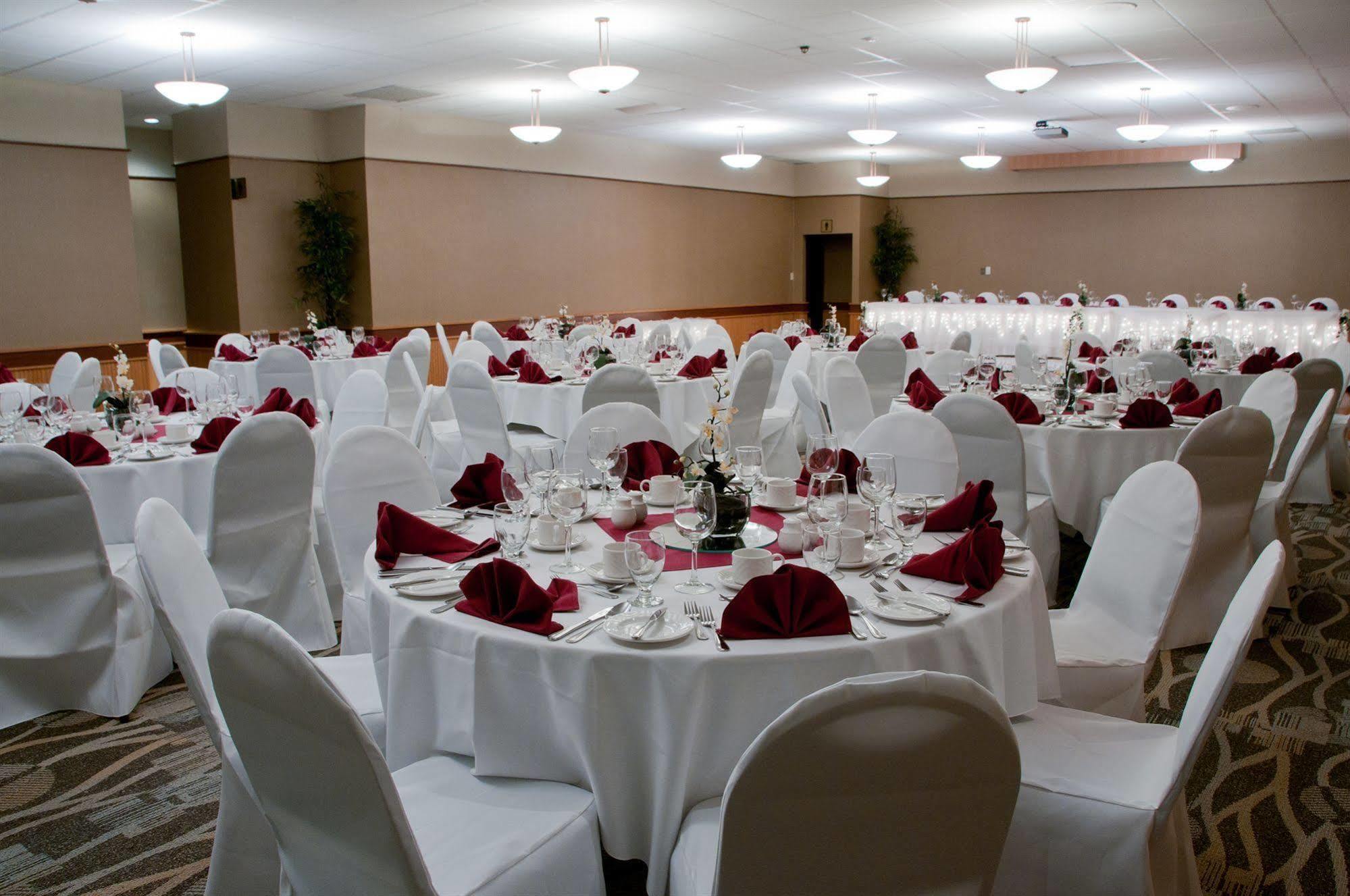 Canad Inns Destination Centre Windsor Park Vinnipeg Dış mekan fotoğraf