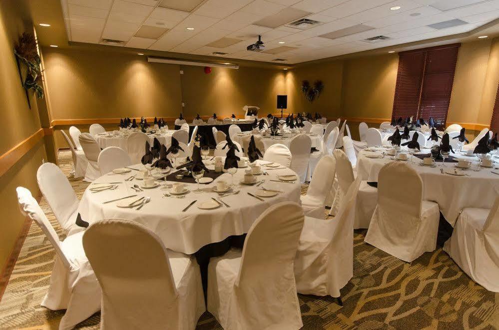 Canad Inns Destination Centre Windsor Park Vinnipeg Dış mekan fotoğraf